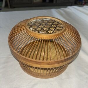 Vintage Asian Woven Rattan Lucky Cricket Cage Starburst Basket & Lid Decor Cute!